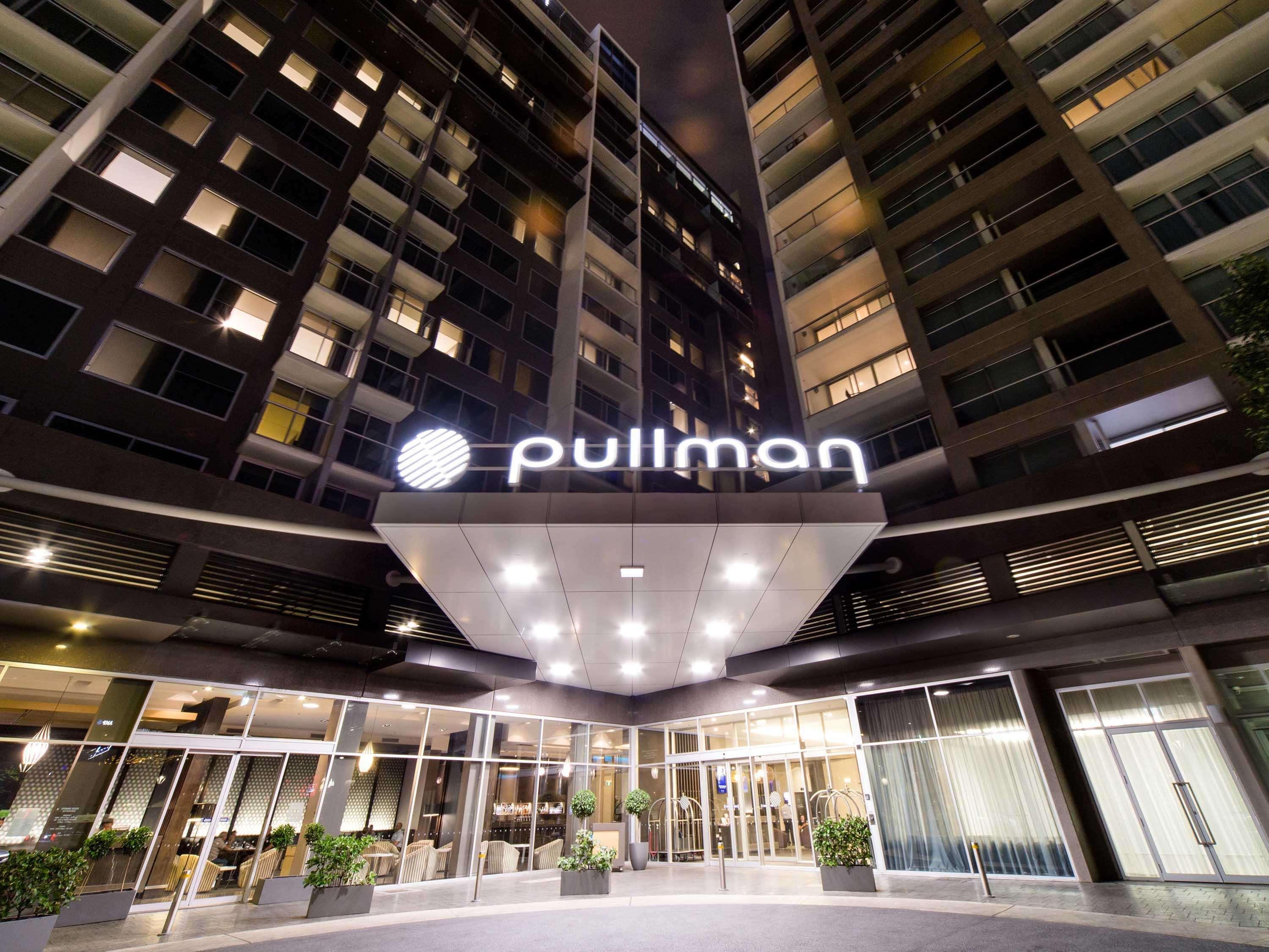 Pullman Adelaide Hotel Kültér fotó